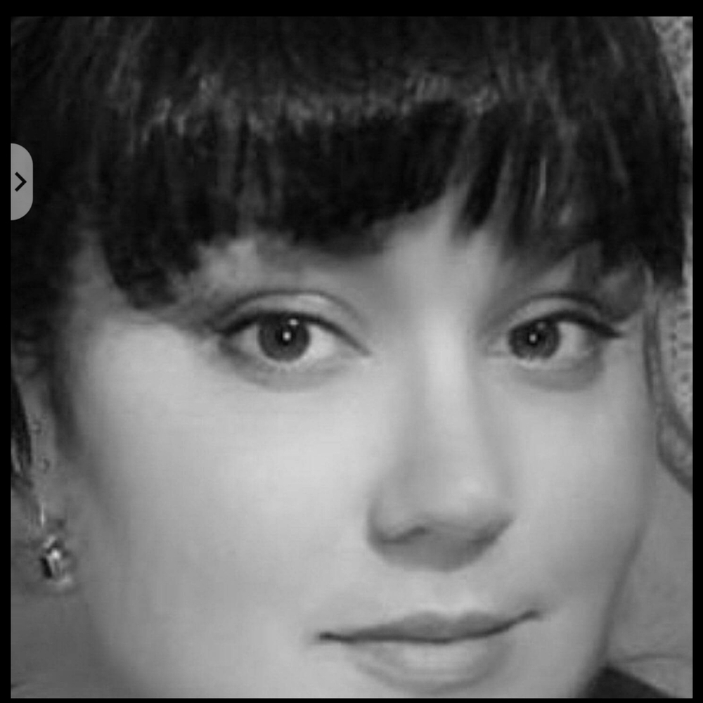 Meet your Posher, Angie